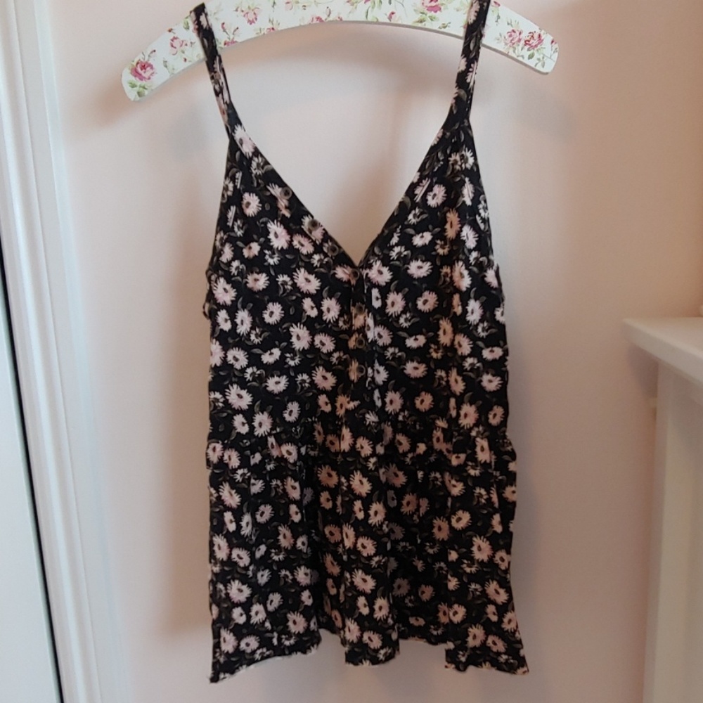 NWOT American Eagle floral tank top